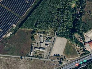 Terrain de 78447 m2 - Castets  France