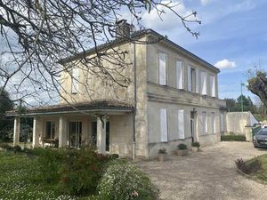 Belle demeure de 231 m2 habitables vendue en viager occupé sans