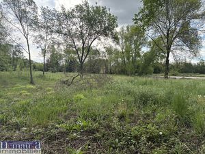 Vente terrain 1055 m² Saint-Christol-lez-Alès (30380)