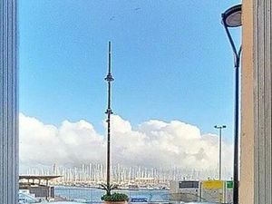 Vue Port à rénover