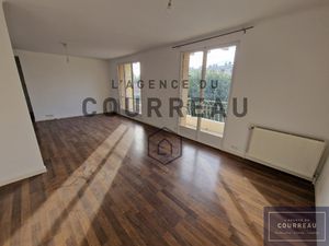 Montpellier vaste F2 de 64.84 m2 avec bureau et terrasse