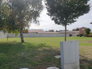 Vente terrain 600 m² Marsas (33620)