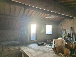 Grange 220m2 avec terrasse  66200 Theza.