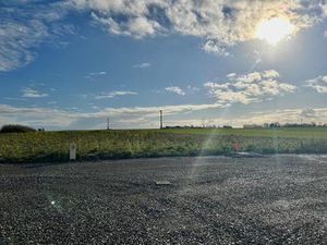 Terrain à bâtir à Saint-Médard-d'Aunis (17220)