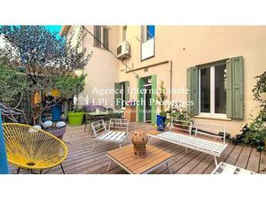 Appartement Bourgeois. Surf Pondérée 135.56 M² -Terrasse de 60 M²- 3 chambres-Immeuble...