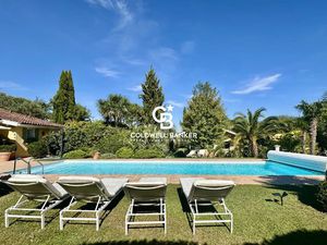 Propriété de caractère au coeur de Saubrigues