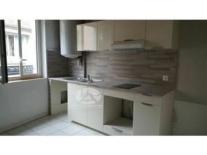 Location maison 3 pièces 80 m² à Sérignan (34410)