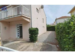 Vente appartement 6 pièces 185 m² Valras-Plage (34350)