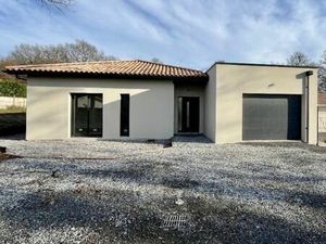 Vente maison 4 pièces 131 m² Camblanes-et-Meynac (33360)