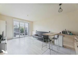Vente appartement 2 pièces 42 m² Saint-Cyr-sur-Loire (37540)