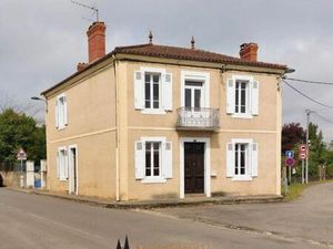 Vente maison 7 pièces 140 m² Riscle (32400)