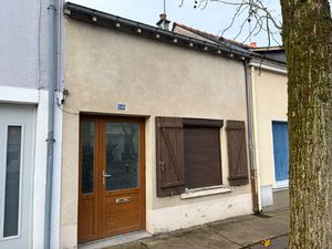 Location Maison 2 pièces 50m² SABLE SUR SARTHE 72300
