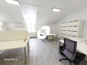 Location Bureau Versailles 78000