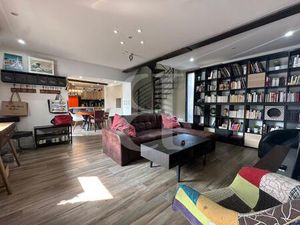 Appartement duplex récent 4 chambres dans le centre historique