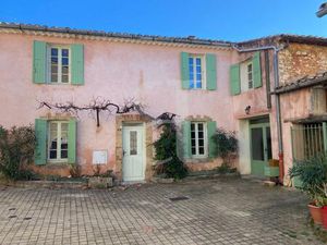 Maison de village proche Bedoin