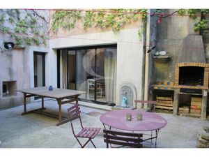 Charmante maison d'environ 150 m² avec extérieur proche de L'I