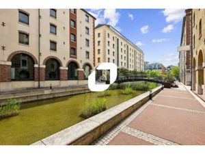 A LOUER  Bureaux à louer