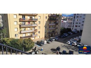 Location F1 Montée Saint Jean