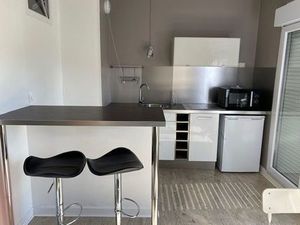 Location appartement 1 pièces 34m2 Reims 51100 - 510 € - Surface Privée