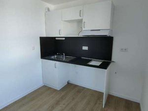 Location Appartement 4 pièces à Rennes Maurepas (35000) : à louer 4 pièces / 43m² Rennes M
