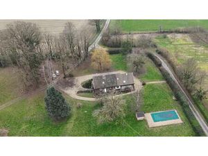 Maison spacieuse à Garnerans