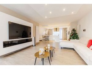 Maison à vendre avec garage et terrasse   La Louvière (VBD65639)