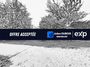 Local professionnel avec grand terrain Emplacement N°1 Isqu