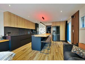 Cluses  ensemble immobilier de 275 m² - 9 pièces