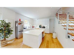 Maison contemporaine de standing avec dépendance