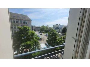Location Appartement 3 pièces Meublé à Vannes Centre Ville (56000) : à louer 3 pièces Meub