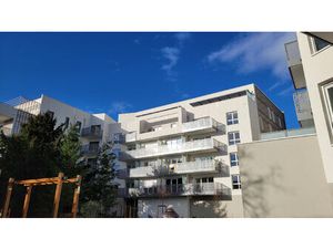 Vente appartement 4 pièces 120 m² Clermont-Ferrand (63100)