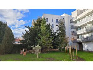 Vente appartement 5 pièces 132 m² Clermont-Ferrand (63100)