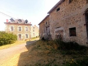 Vente maison 15 pièces 448 m² Châteldon (63290)