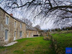 Longère sur 1 hectare