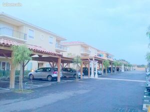 2 pièces  parking couvert