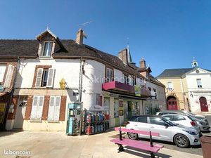 Maison 12 pièces 360 m²