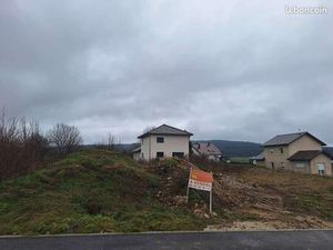 Terrain constructible de 9 ares 78 ca