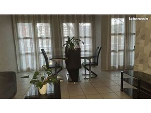 T2 Meublé 51m2 avec place de parking  Grenoble Gare