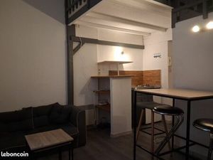 STUDO DUPLEX MEUBLE plein centreCOMEDIE