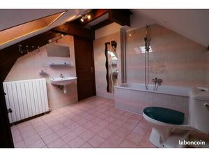 F1  à louer  30m²  location  3eme étage  metz  montigny-les-metz  57000  proche Amazon  7m