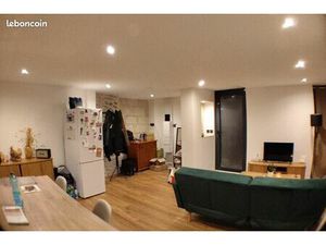 Maison mitoyenne 68 m2 - 920 euros