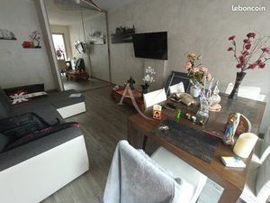 Studio 1 pièce 33 m²