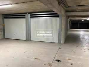 Parking/box 1 pièce 15 m²