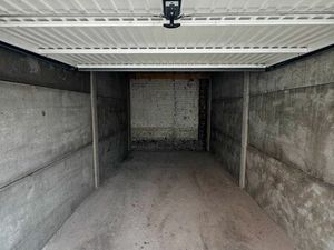 Loue Box/Garage fermé de 14m² - Tourcoing centre gare