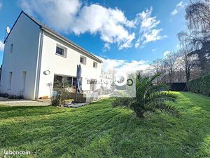 Propriété 7 pièces 167 m²