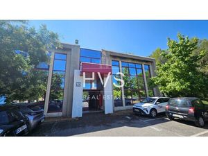 Location Local Professionnel 89m²