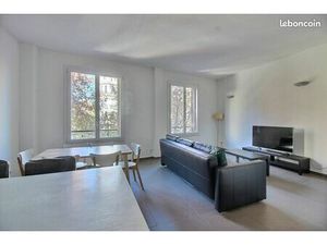 Superbe Appartement Idéalement Situé sur La Canebière