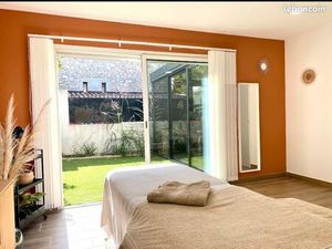 Local à partager 380/ mois tout compris