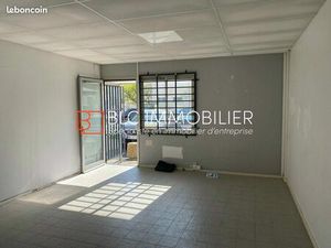 Local commercial 54 m²