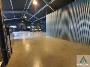 Murs commerciaux 400 m² Gémenos